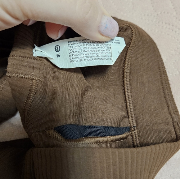 Lululemon Ribbed Nulu High-Neck Yoga Bra Light Support B/C Cup Sz 14 - Picture 10 of 10